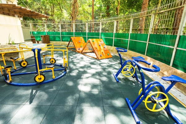 銀禧花園遊樂設施